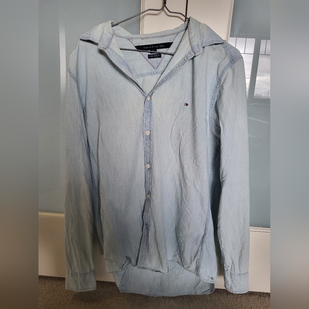 Men's shirt